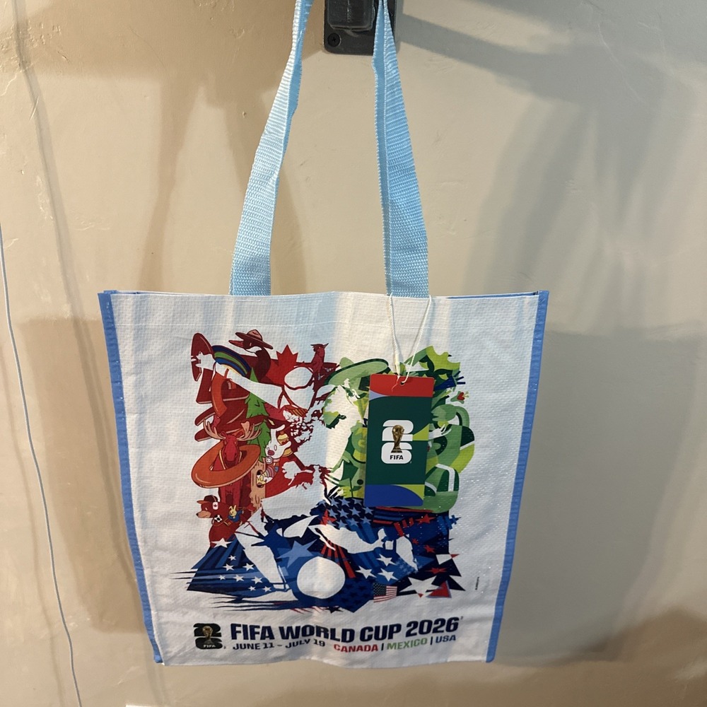 Official FIFA World Cup 2026 Tote Bag Canada Mexico USA Soccer Souvenir NEW